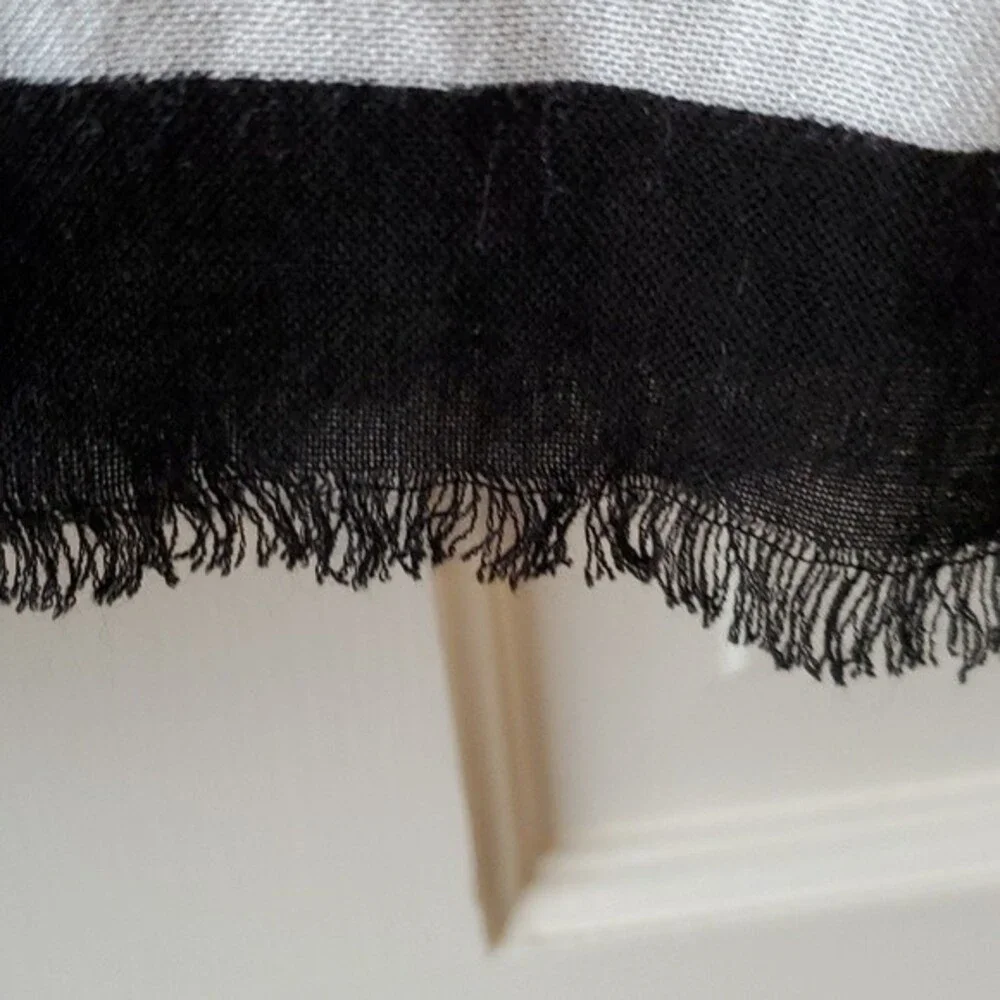 KATE SPADE BLACK WHITE STRIPE LIGHTWEIGHT SCARF WRAP NAUTICAL SUMMER BEACHY